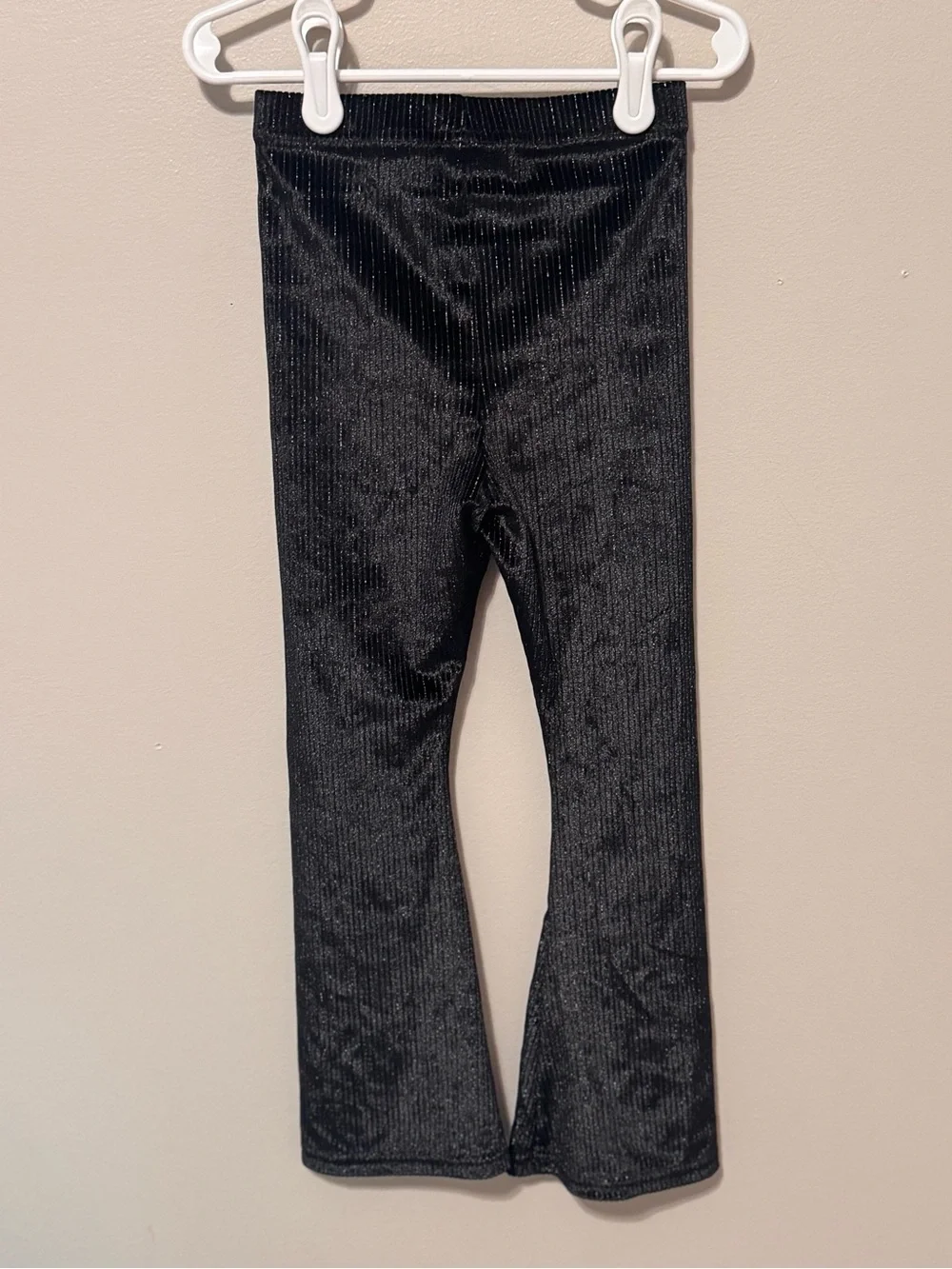 Old Navy 3 pair Girls Size XS/5 Velvet Rib Leggings Trio in Coral, Navy & Black